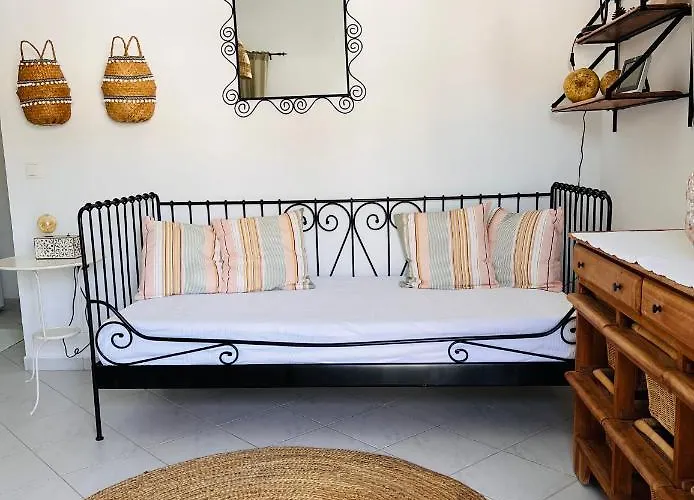 Rizia Bed & Breakfast Kolymbia