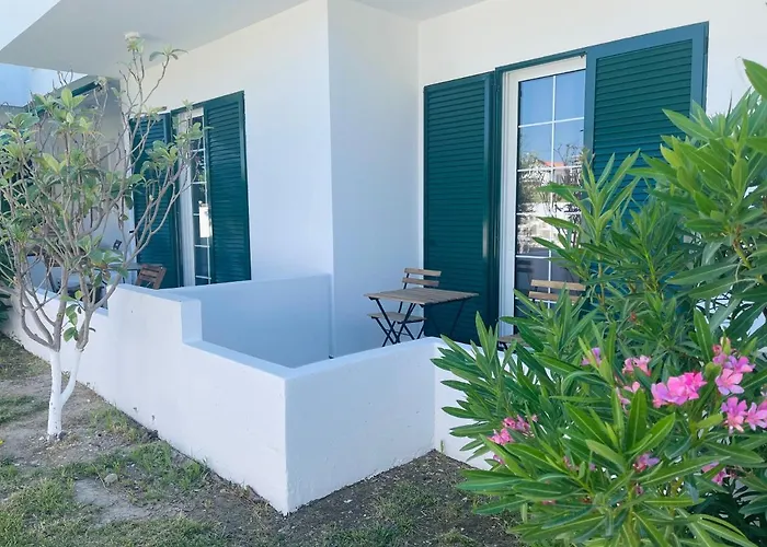 Rizia Bed & Breakfast 3*