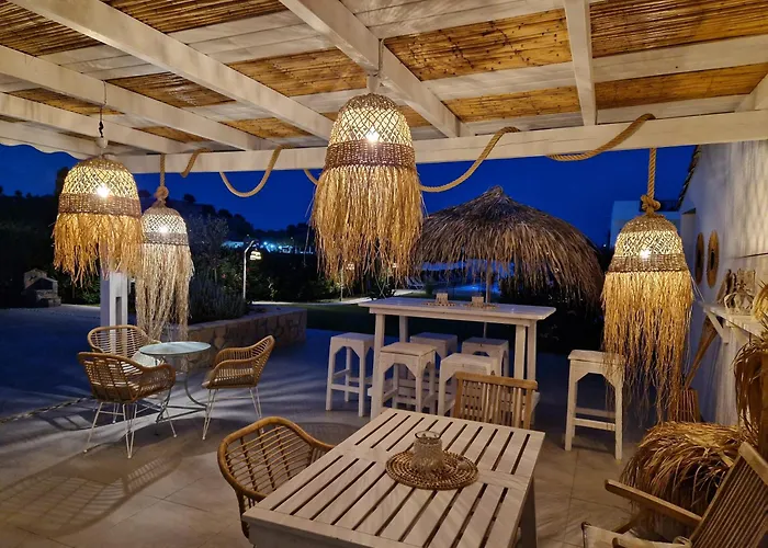 Rizia Bed & Breakfast 3*